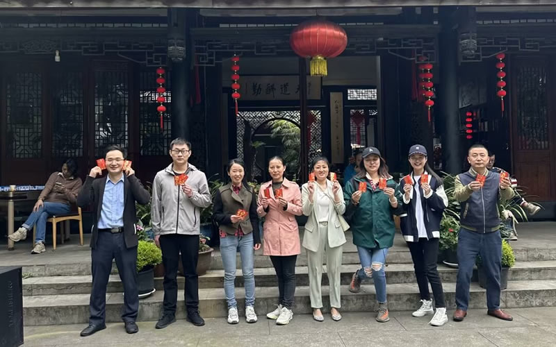 綿陽市先鋒醫(yī)療器械有限公司：凝聚團隊力量，共筑先鋒夢想 —— 2023年春季團建活動紀實2.jpg