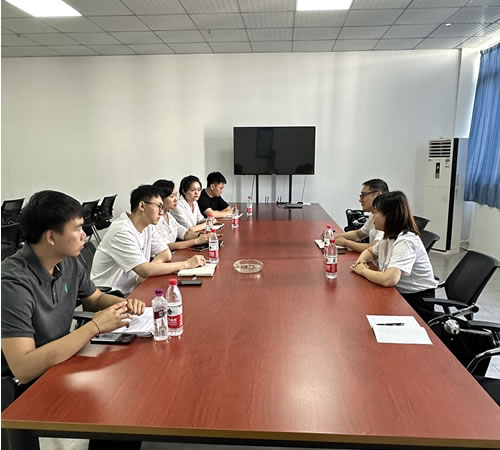 市局領(lǐng)導(dǎo)蒞臨指導(dǎo)，共繪綿陽(yáng)市先鋒醫(yī)療器械新篇章！